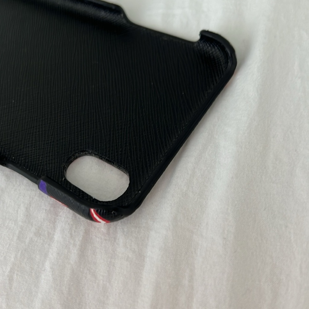 PRADA iPhone case - Picture 5 of 6